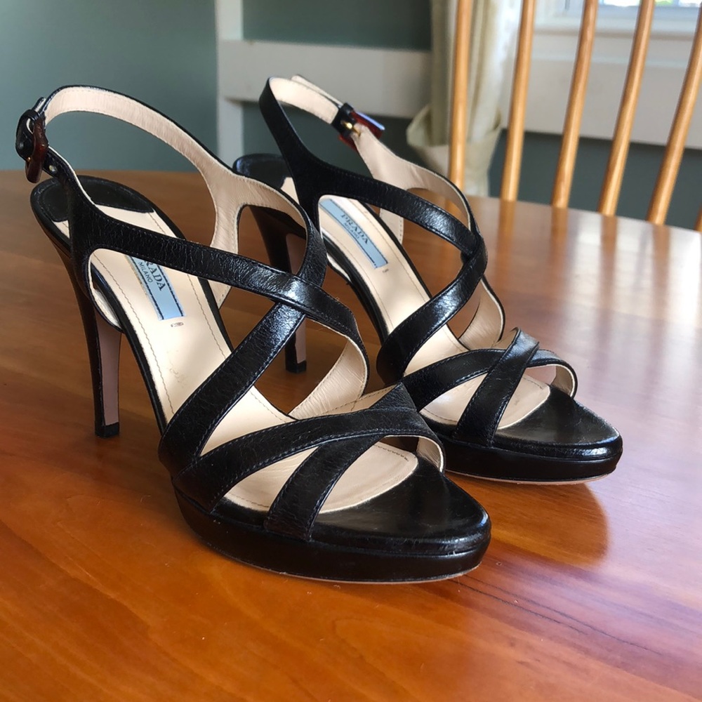 Black PRADA heels 38.5